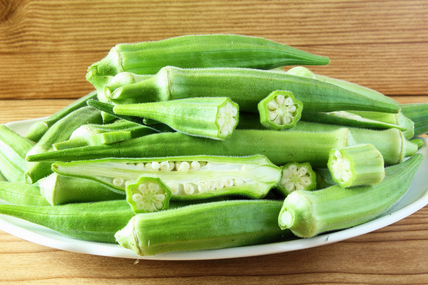 150 EMERALD GREEN Velvet OKRA Spineless Abelmoschus Esculentus Vegetable Seeds