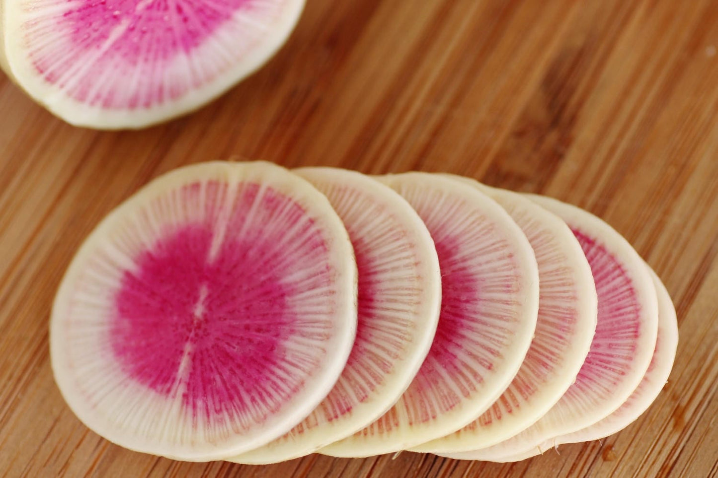 300 WATERMELON RADISH Beauty Heart Raphanus Sativus Pink White Vegetable Seeds